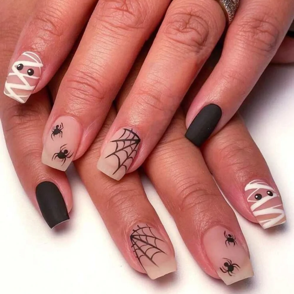 ✨HP✨Super Cute 24pcs Halloween Do-It-Yourself Nails